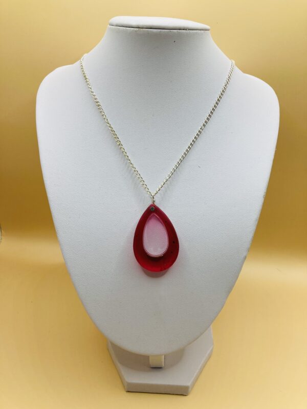 Collier goutte rose