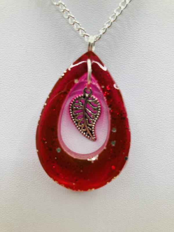 Collier goutte rose et feuille – Image 2