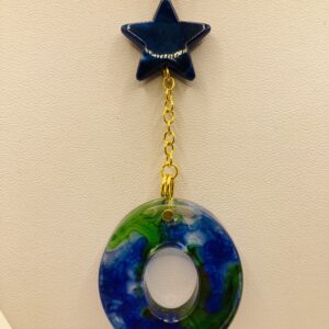 Collier ovale et étoile