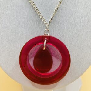Collier sautoir perles rouges marbrées